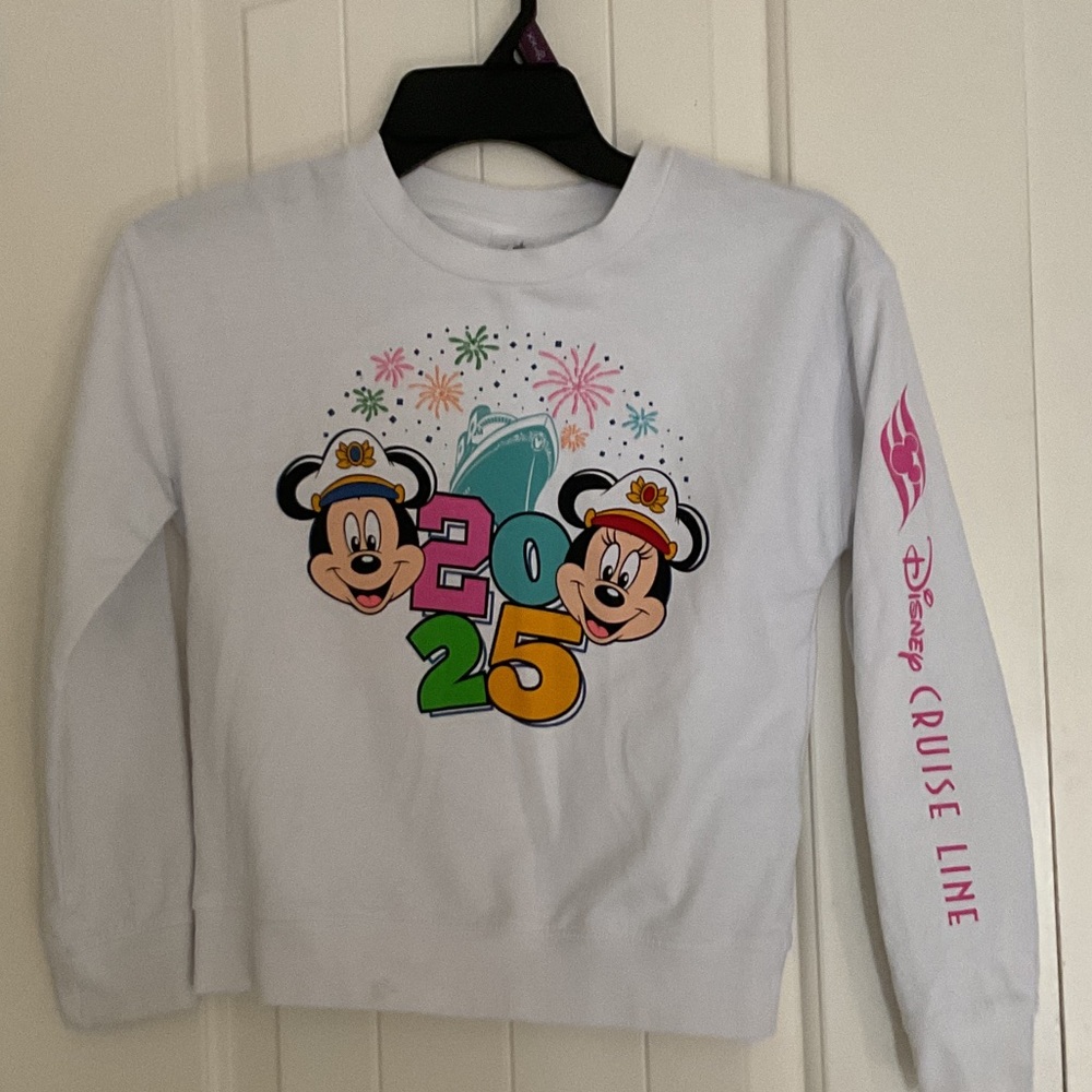 Disney Kids 2025 Mickey & Minnie Graphic White Sweatshirt with Multicolor Print